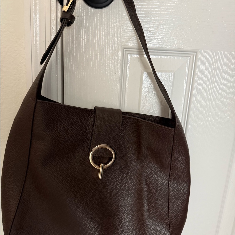 Chic Brown Leather Shoulder Bag